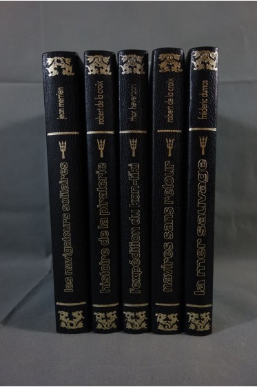 Lot 5 livres illustrés, Mer - Navigateurs - Piraterie - Kon-Tiki - Navires. Reliures Famot