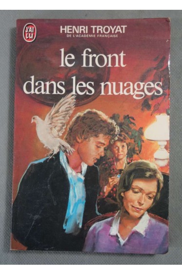 Le front dans les nuages