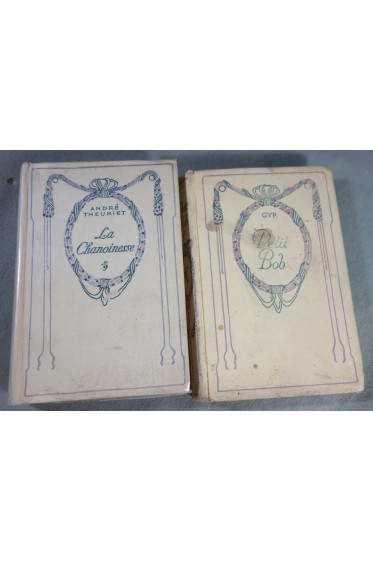 Lot 2 reliures Nelson - La chanoinesse Par André Theuriet + Petit Bob t.2 par GYP